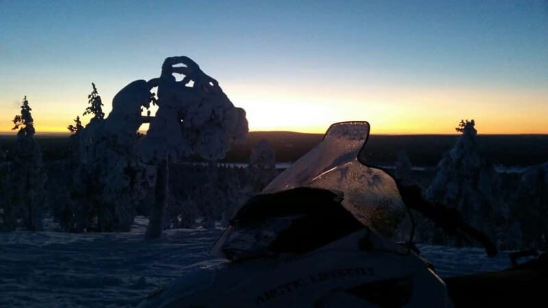 Rovaniemi: Snowmobile Safari Longer Trails - A Closer Look at the Snowmobile Safari