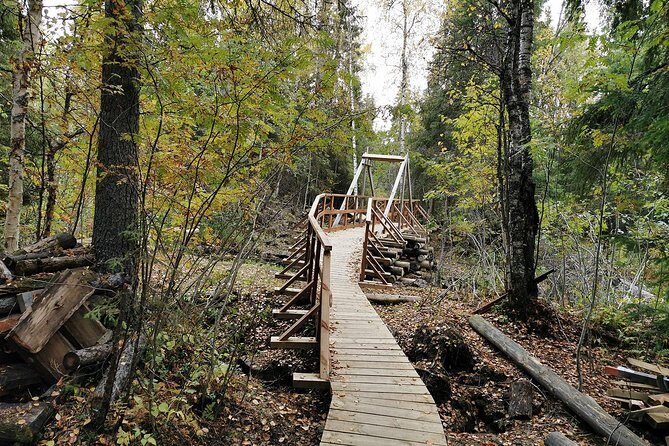 Rovaniemi: Vaattunkiköngäs Nature Trail Hiking Tour - Exploring the Rovaniemi Vaattunkiköngäs Nature Trail Hiking Tour