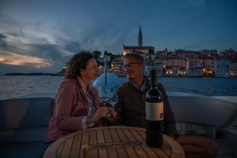 Rovinj: Private Luxury Old Town Night Boat Tour with Wine - What to Expect from the Rovinj Night Boat Tour
