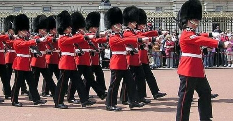 Royal London Private Full-Day Sightseeing Tour by Black Taxi - FAQ