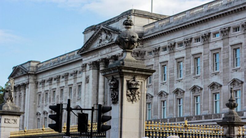 Royal London: Tudors & Stuarts Walking Tour - The Practicalities: What to Expect and Consider
