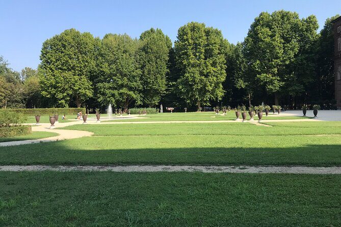 Royal Palace, Armory and Chapel of the Shroud with local Guide - FAQ