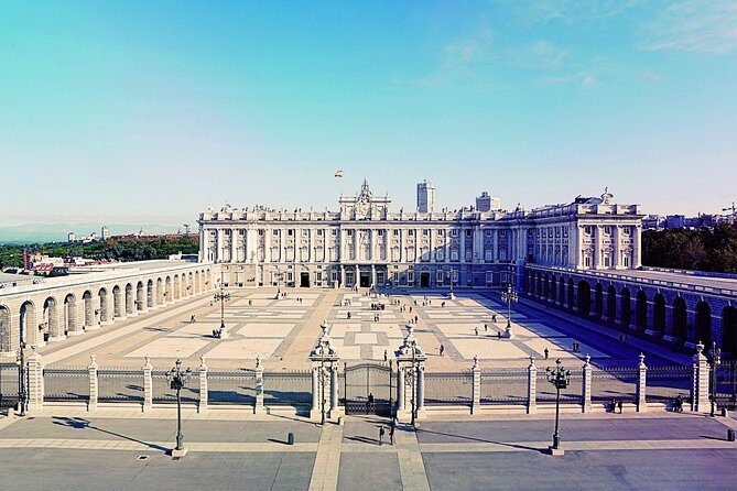 Royal Palace of Madrid Early Entrance Tour Skip-The-Line Ticket - FAQ