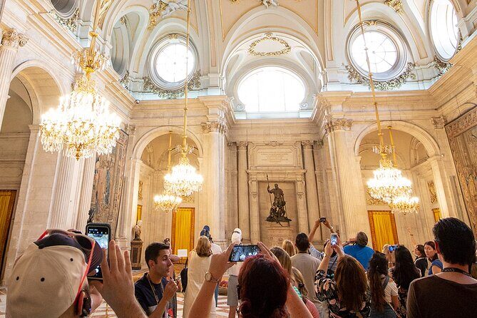 Royal Palace of Madrid Guided Tour and Flamenco Show with Tapas - What’s Included and What’s Not