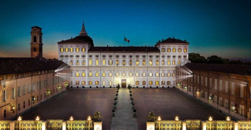 Royal Palace of Turin and Palazzo Madama Night Guided Tour - Key Points
