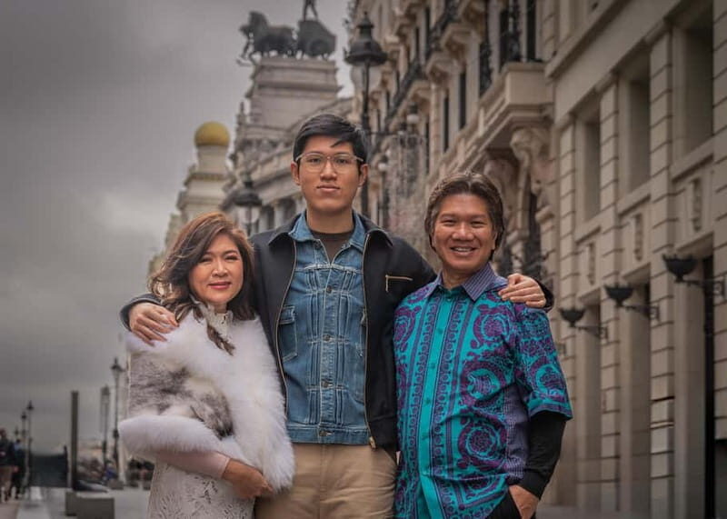 Royal Palace, Sol & Plaza Mayor Professional Photoshoot - Is This Tour Right for You?