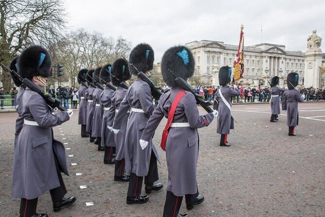 Royal Westminster and Changing of the Guard Tour - Authentic Experiences from Other Tourists