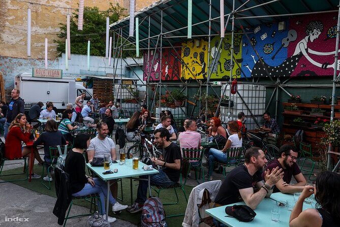 Ruin Bars Tour (Culture, history, and drinks) PROMO PRICE - What to Expect from the Ruin Bars Tour