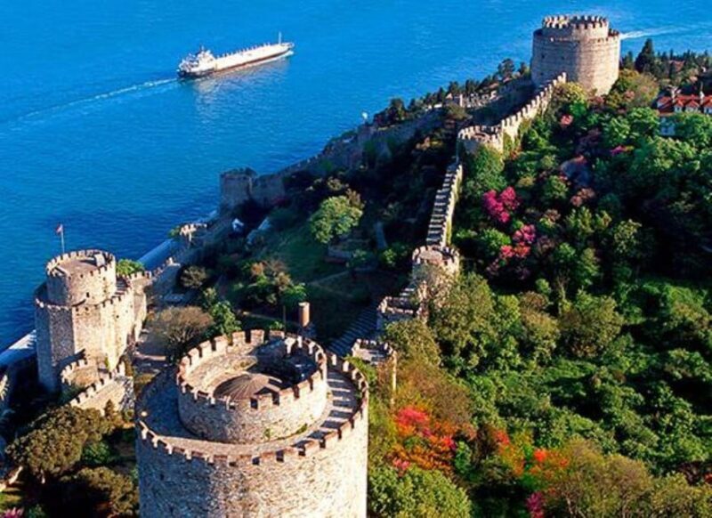 Rumeli Fortress Skip-the-Line Ticket with Audio Guide - Key Points