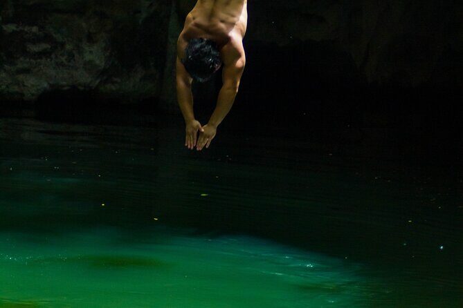 RZR Jungle Off Road to Jade Cavern & Chulas Beach Club - FAQ