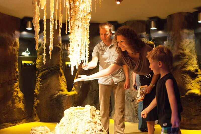 Saalfeld: Familienführung im Schaubergwerk Feengrotten - The Review from Other Travelers