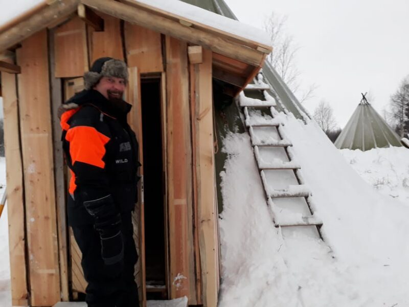 Saariselkä: Ice Fishing Tour to Lake Inari, reindeers& lunch - A Deep Dive into the Saariselkä Ice Fishing Adventure