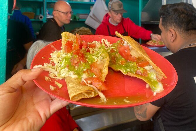 Sabores Bravos de Tepito eats the best food in the neighborhood - The Sum Up