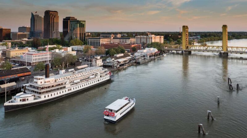Sacramento: City Cruises Rock The Yacht River Cruise - Who Should Consider This Experience?