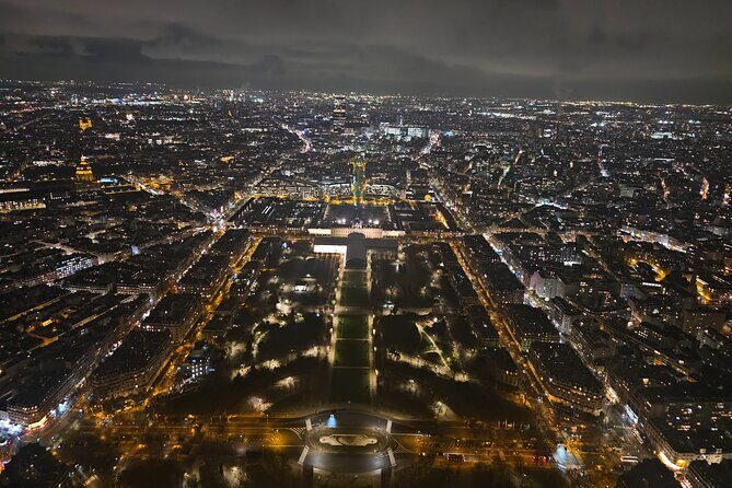 Sacré-Cur Basilica with Montmartre Walking Tour - A Closer Look at the Montmartre Walking Tour