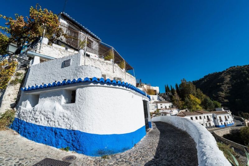 Sacromonte Caves Museum Admission Ticket - Who Would Love This Experience?