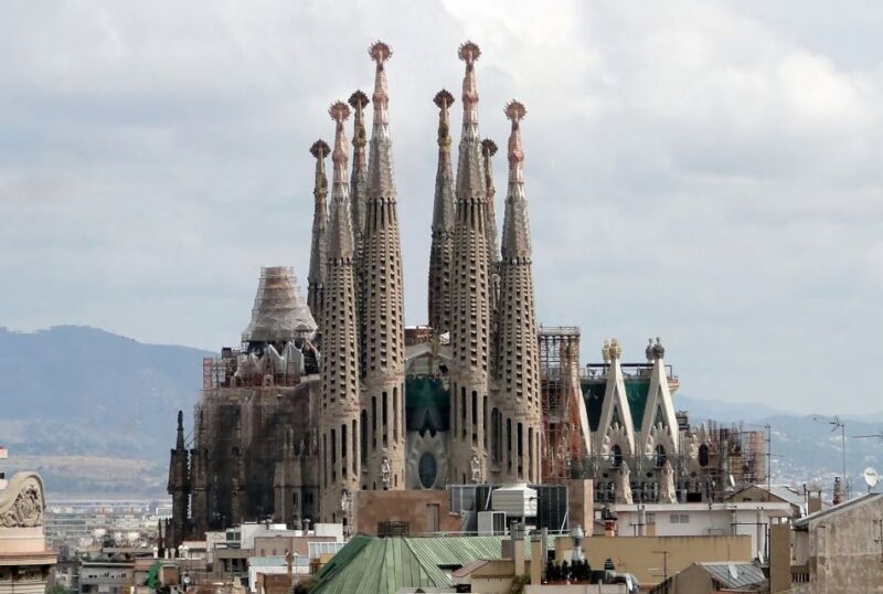 Sagrada Familia and Sailing Experience - The Sum Up