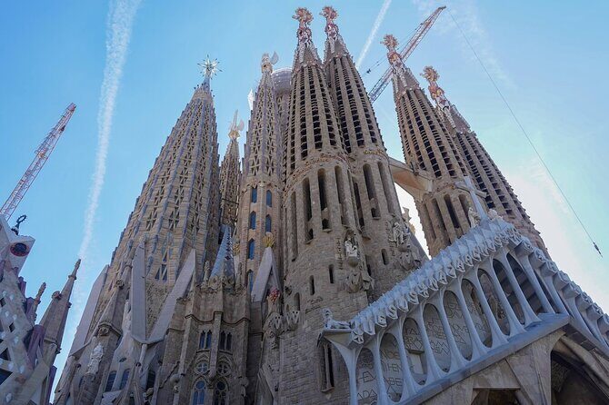 Sagrada Familia & Park Guell Guided Tour - The Breakdown of the Experience