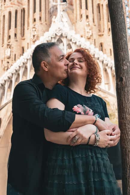 Sagrada Familia photo and video tour - Exploring the Sagrada Família Photo and Video Tour: An Honest Look