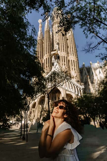 Sagrada Familia photo and video tour - The Sum Up