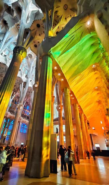 Sagrada Familia Private Tour with Entry Ticket in English - Final Thoughts