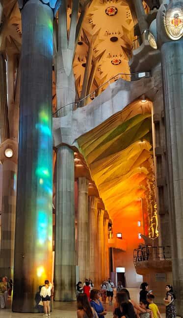Sagrada Familia Private Tour with Entry Ticket in English - FAQs
