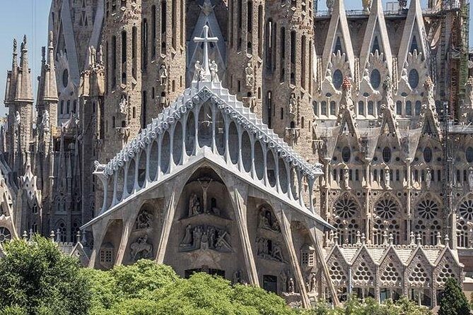 Sagrada Familia Private Tour with Skip-the-Line Ticket - Pricing and Value