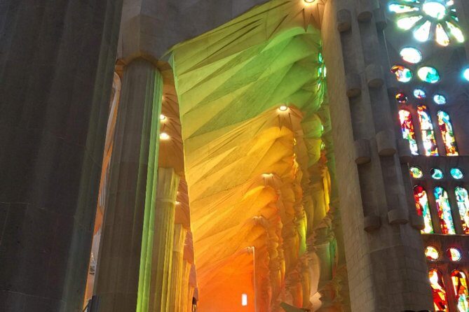 Sagrada Familia Skip-the-Line Private Tour with Guide - An In-Depth Look at the Tour Experience