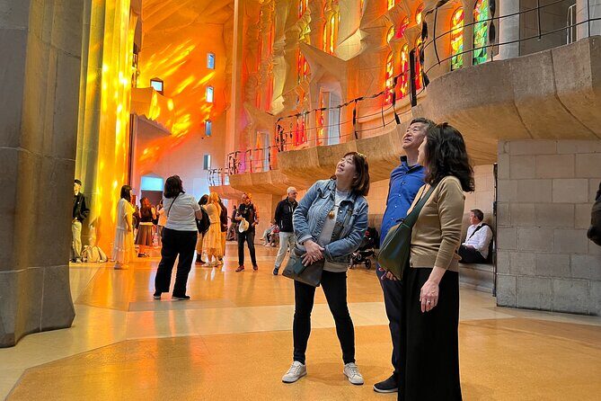 Sagrada Familia Tour with Express Entry and Local Guide - Is This Tour Right for You?