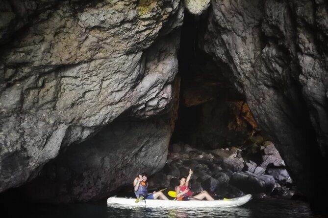 Sagres: Praia Da Ingrina Caves Guided Kayaking Tour - The Experience in Detail: What to Expect