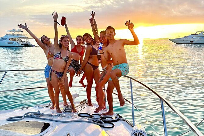 Sail from Cancun by private yacht and visit Playa Norte - FAQs