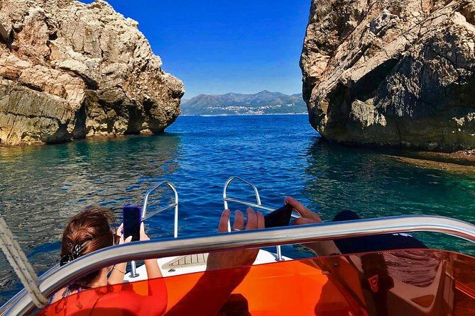 Sail, see, stop, photograph (4 hours) - What’s Included & What’s Not