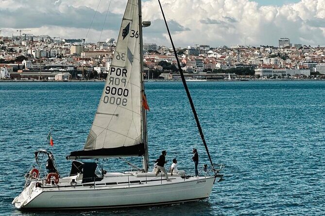 Sailboat Excursion along the Magnificent Tagus River - FAQ