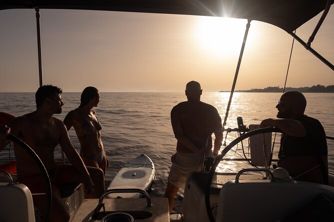 Sailing Adventure: Sailing, Dolphins and Relaxation with Drinks - Onboard Hosting: Why the Captains Matter More Than You Think
