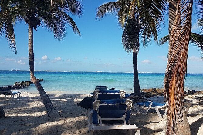 Sailing and snorkeling on a luxury catamaran to Isla Mujeres - The Sum Up