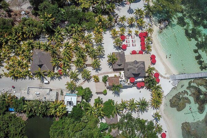 Sailing away-Island Adventour Yacht - Isla Mujeres Beach Club - FAQ