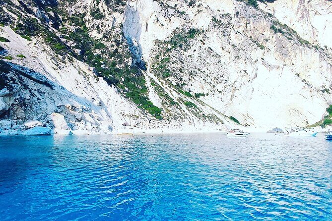 Sailing boat excursion in Salento - FAQ