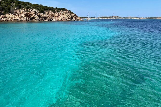 Sailing boat tour in the Maddalena Archipelago - FAQ