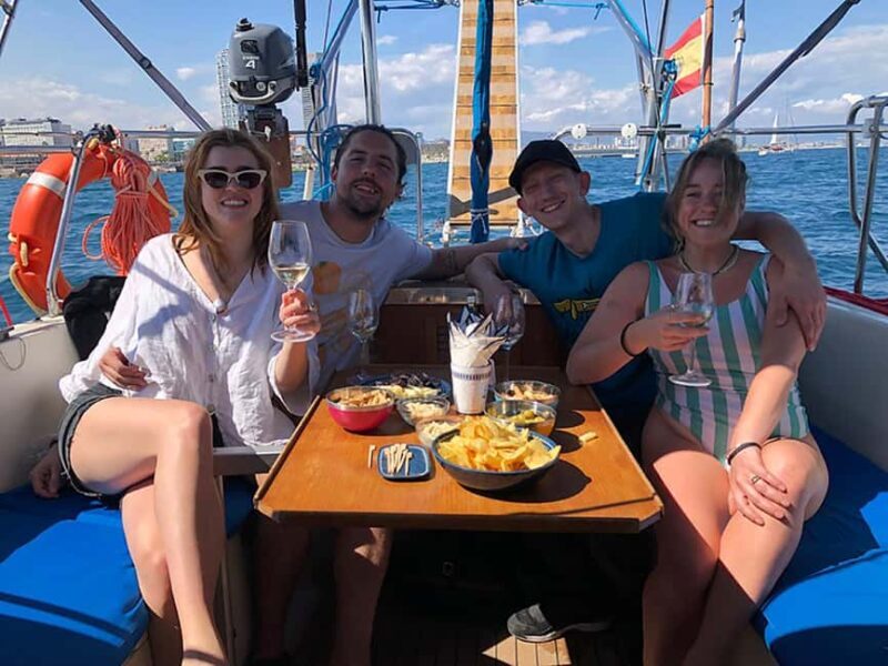 Sailing experience_ Barcelona_with a drink and snack - Key Points