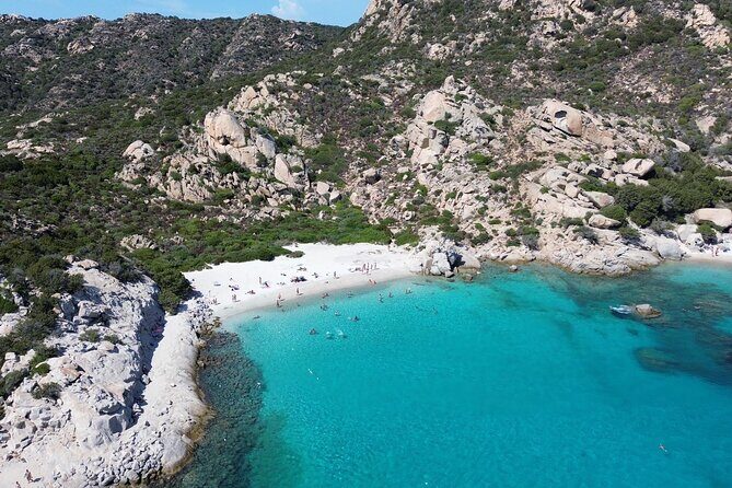 Sailing La Maddalena Archipelago with a USCG licensed captain. - Key Points