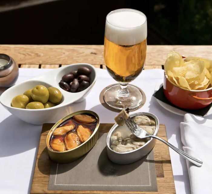 sailing sunset with special aperitif - What to Expect from the Sailing Sunset Tour