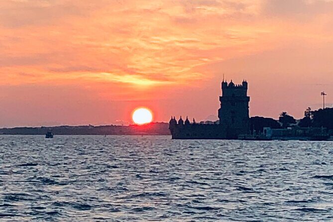 Sailing tour to the sunset in Lisbon - Practicalities and tips