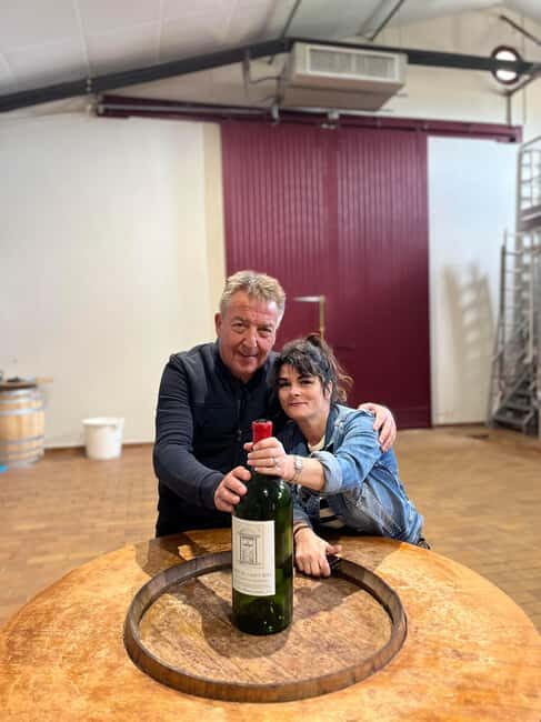 Saint-Émilion & Pomerol : Full day private tour classic car - Key Points