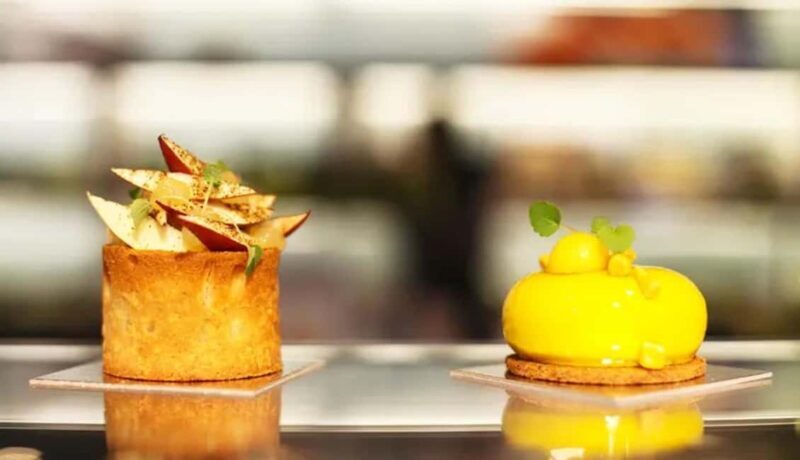 Saint-Germain Chocolate, Pastries, and Macaron Private Tour - The Atmosphere and Surroundings