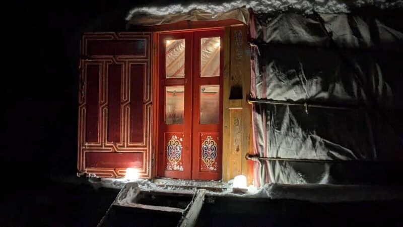 Saint-Gervais: Yurt evening - The Cozy Yurt and Savoyard Fondue