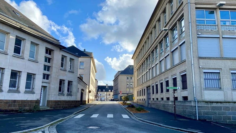 Saint-Lô: Visit the Capital of Ruins and its Reconstruction - Key Points