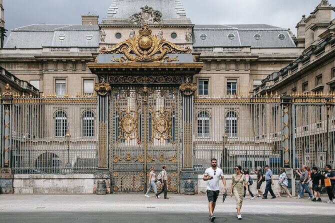 Sainte-Chapelle Paris with Audio Guide Walking Tour - A Closer Look at the Experience