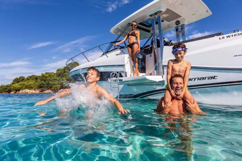 Sainte-Maxime: Golfe de Saint Tropez Private Boat Tour - Key Points