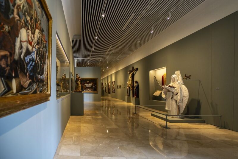 Salamanca: Cathedral of Salamanca Ticket with Audio Guide - Key Points