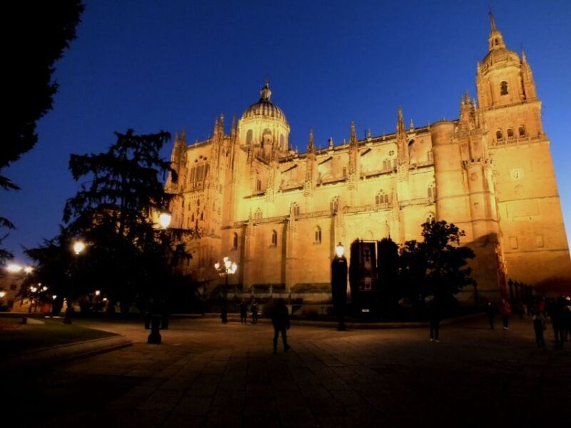 Salamanca: Local Legends Evening Walking Tour in Spanish - Final Thoughts